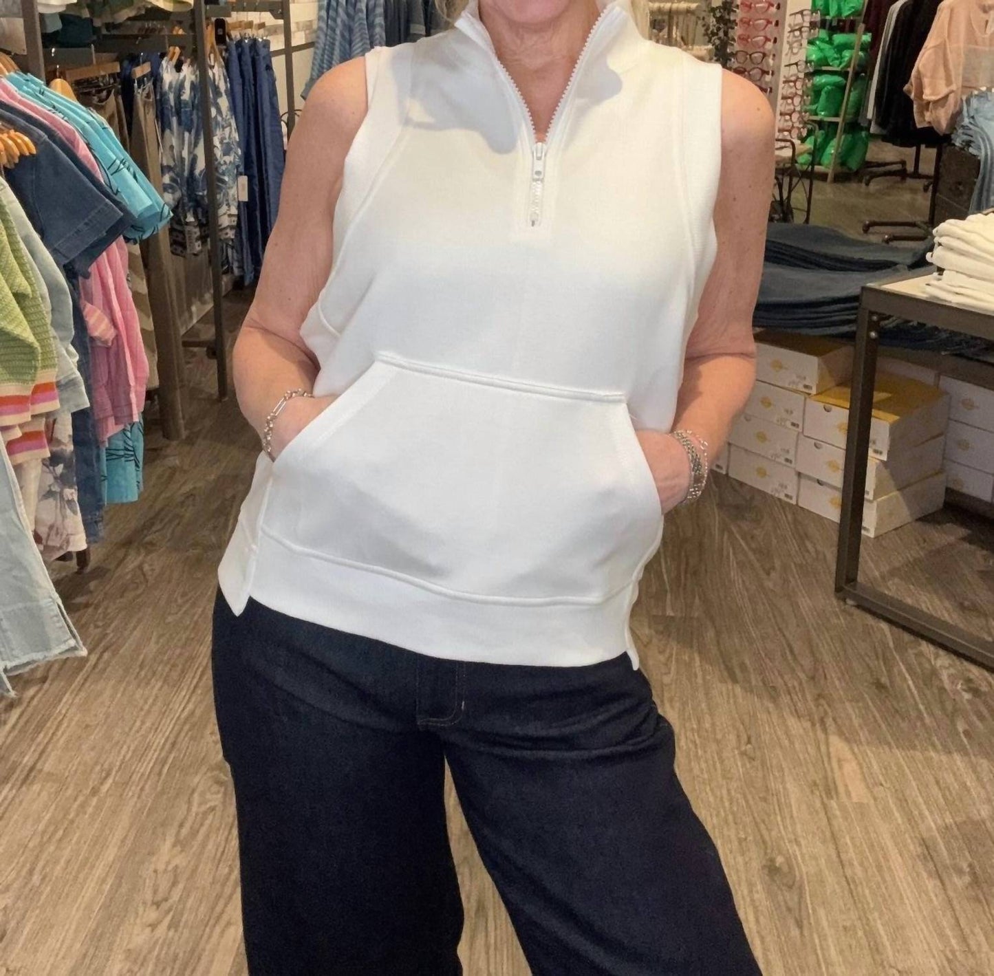 Sleeveless V-neck Sweatshirt