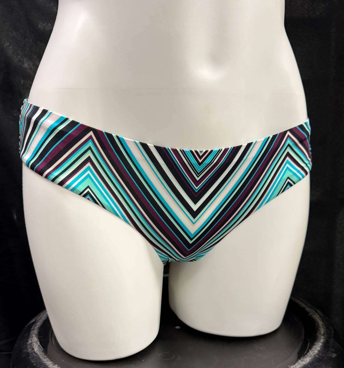 Radio Fiji - Kyoto Midori Swim Pant - Rack Hunt -