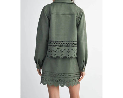 Detail Jacket