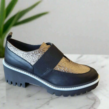 Ezzio - Women's Lug Wedge Loafer - Rack Hunt
