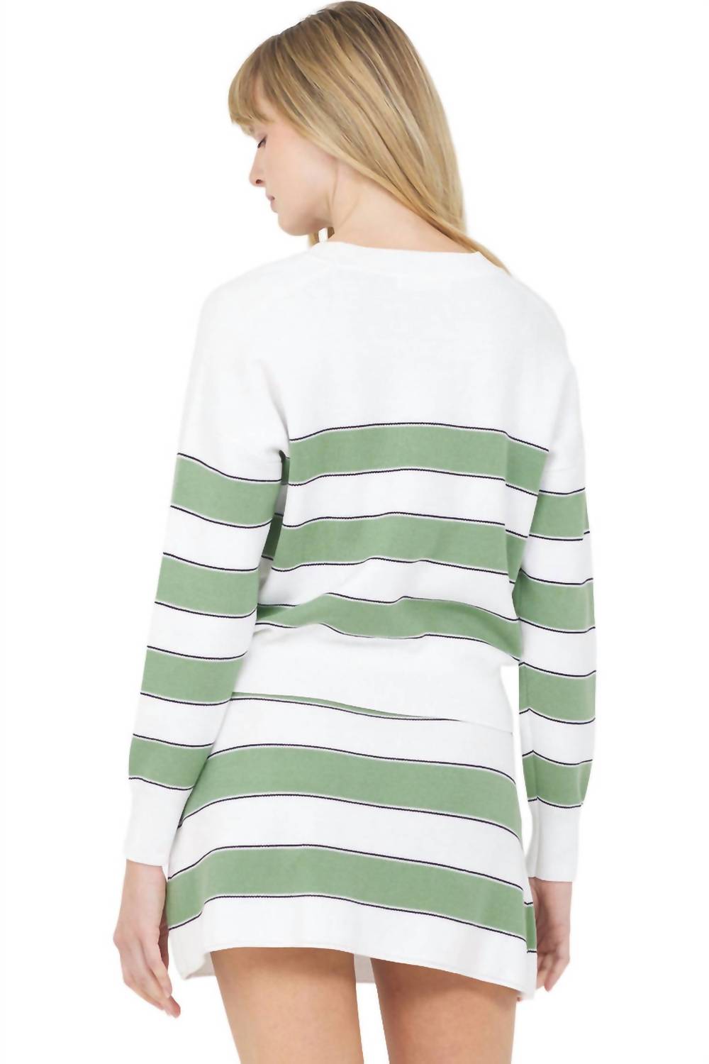 Warwick Pullover Top