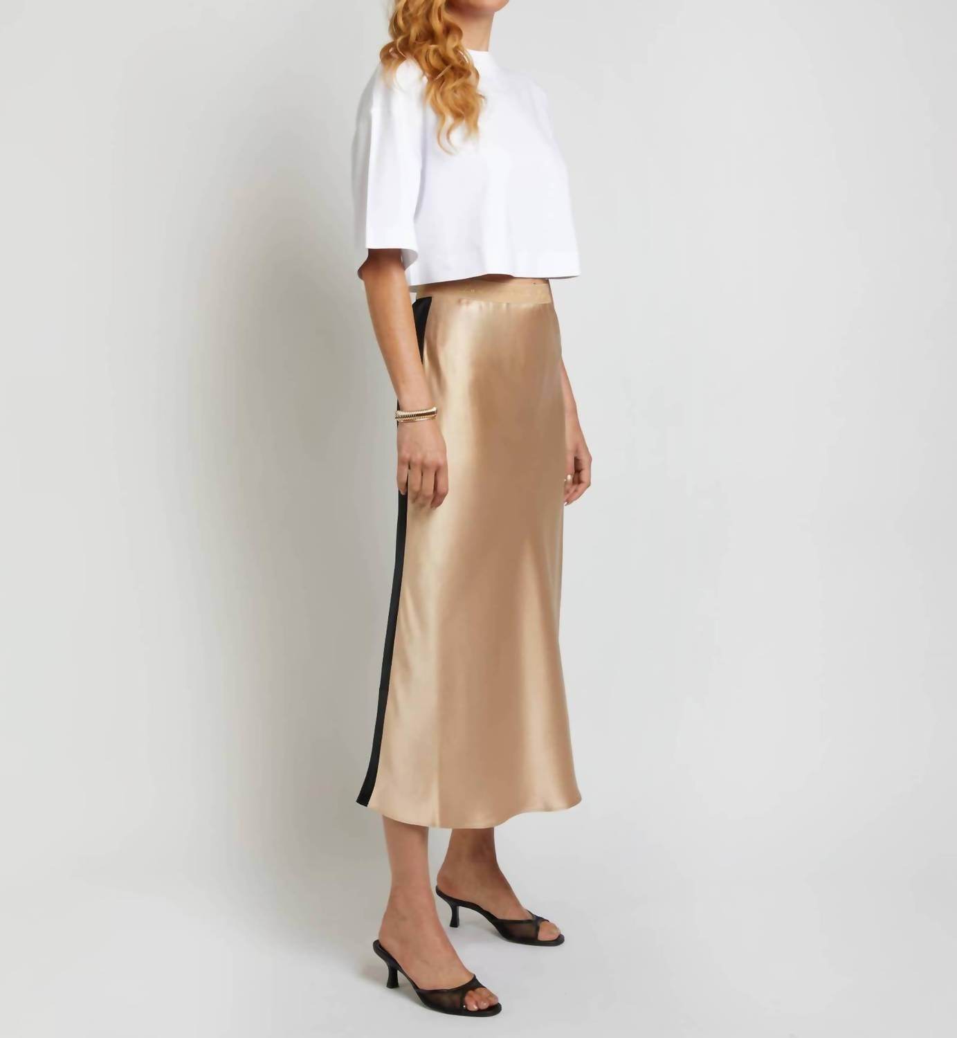 Joyce met Rachie - Maxou Skirt - Rack Hunt -