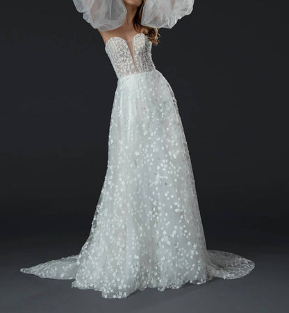 Strapless Wedding Dress With Detachable Sleeve
