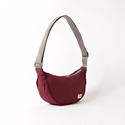 Unisex Farringdon Half Moon Bag