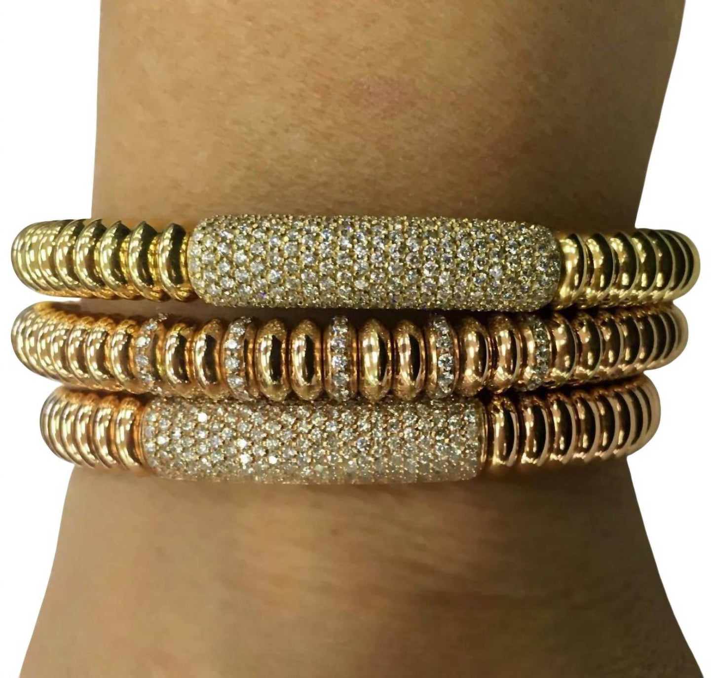 Normani - Women's Ribbed Diamond Stretch Bracelet - Rack Hunt -