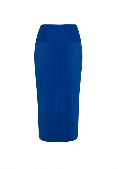 Cleo Terry Sarong