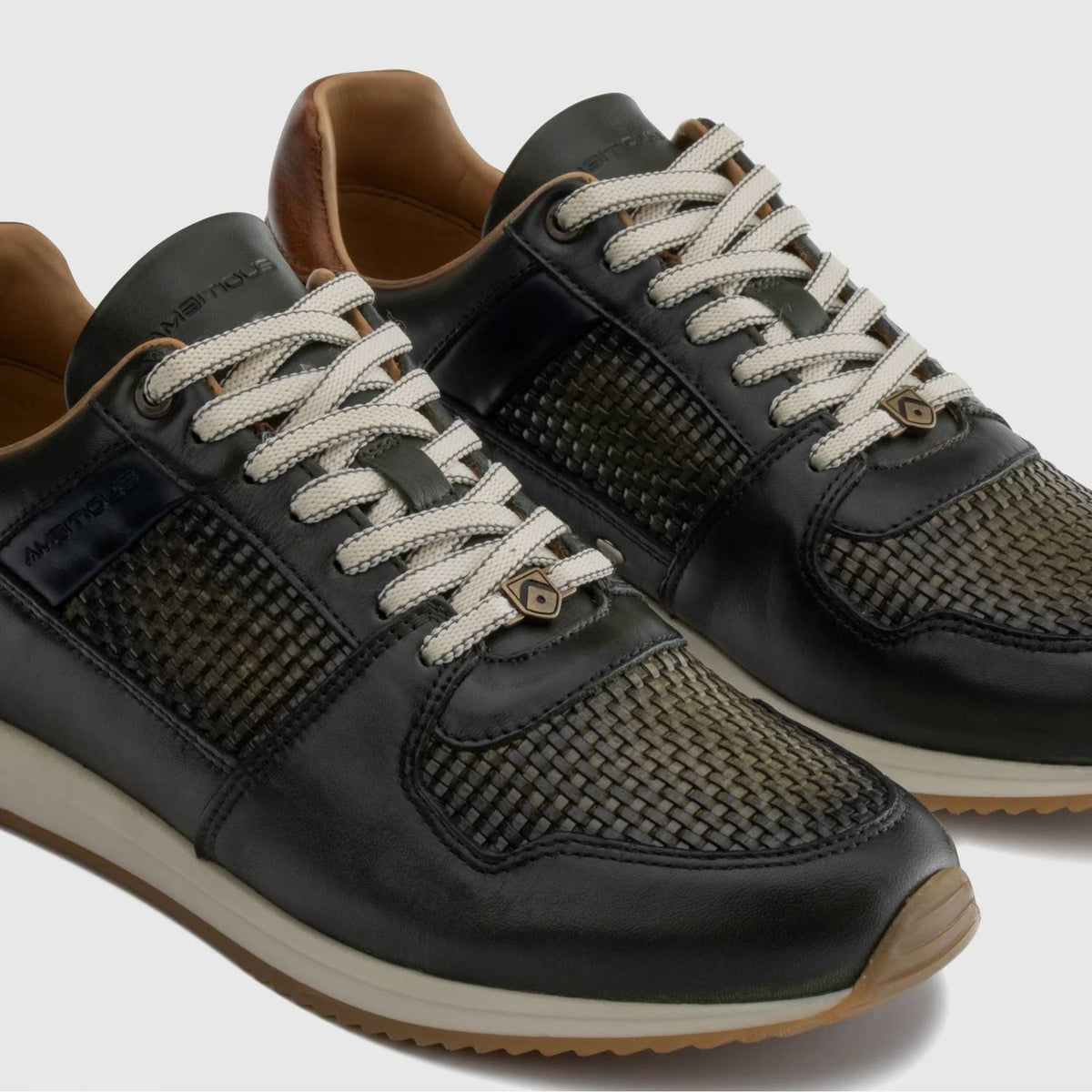 Men's Slow Classic Sneaker