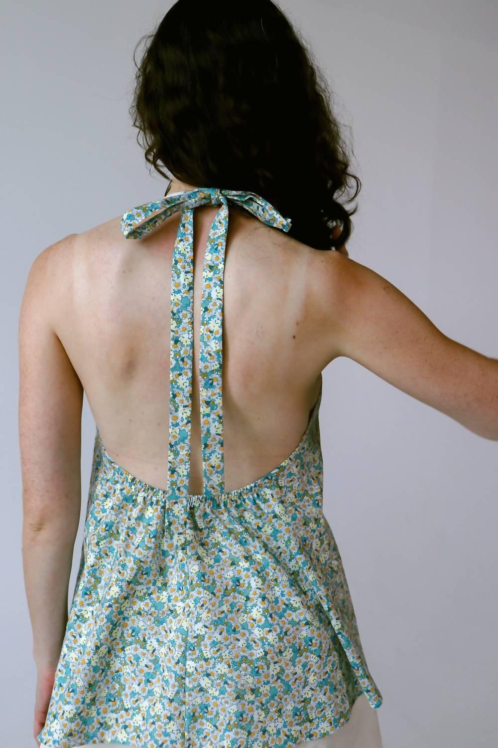 Kaarem - Daisy Floral Low Back Halter Top - Rack Hunt