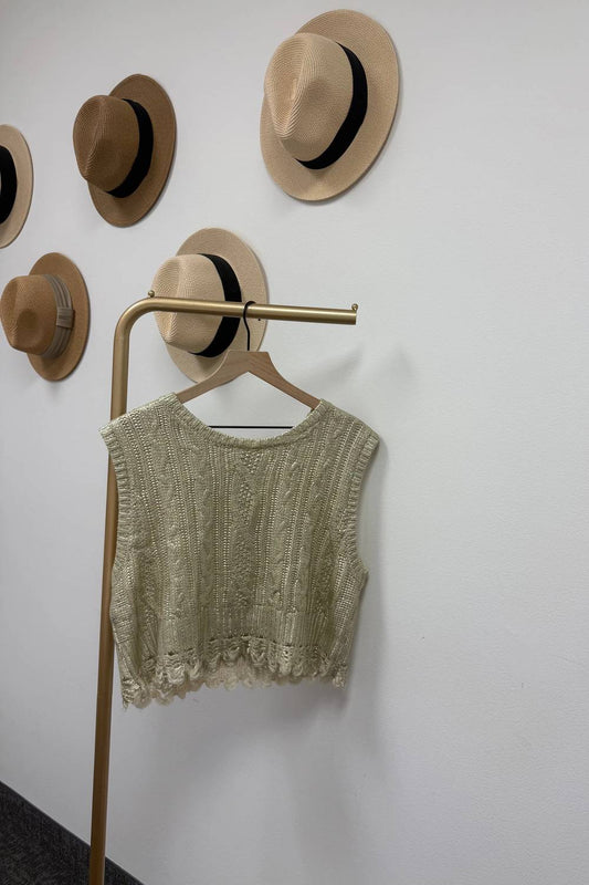 Oversized Sleeveless Knitted Top