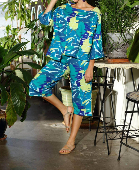 KikiSol - Searenity Leaf French Terry Capri Pant With Side Pockets - Rack Hunt -