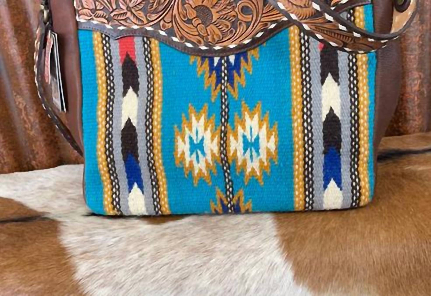 Women's Saddle Blanket Crossbody Messenger Bag