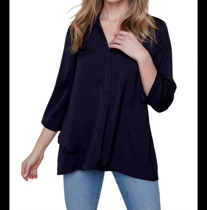 Airflow V-neck Blouse