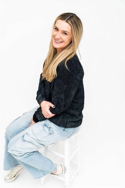 Acidwash Adult Sweatshirt Top