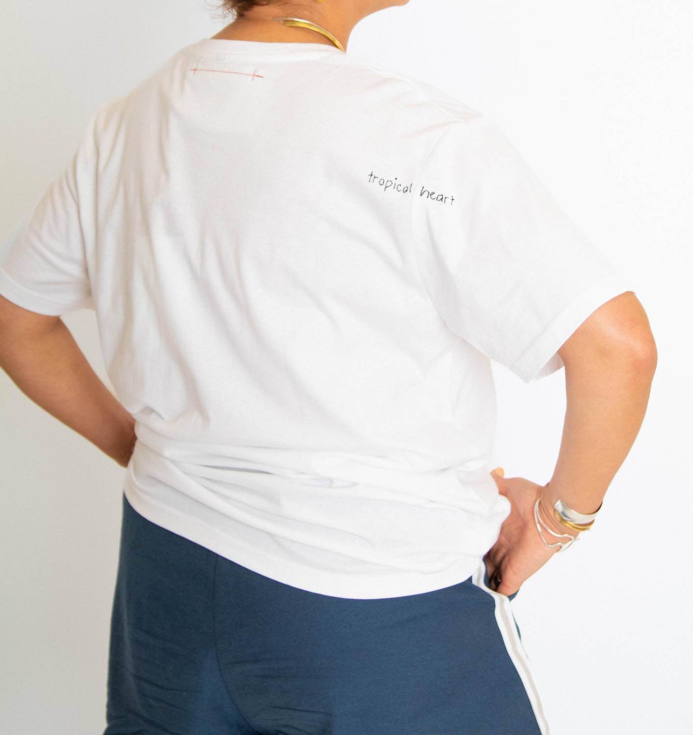 Cats with a Heart - Madre Tee - Rack Hunt -