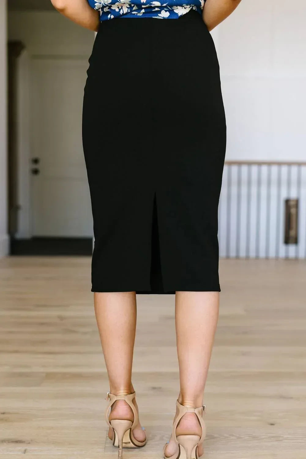 Doublju - Sleek And Simple Pencil Skirt - Rack Hunt