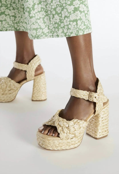 Tina Rose - Women's Gail Platform Sandal - Rack Hunt
