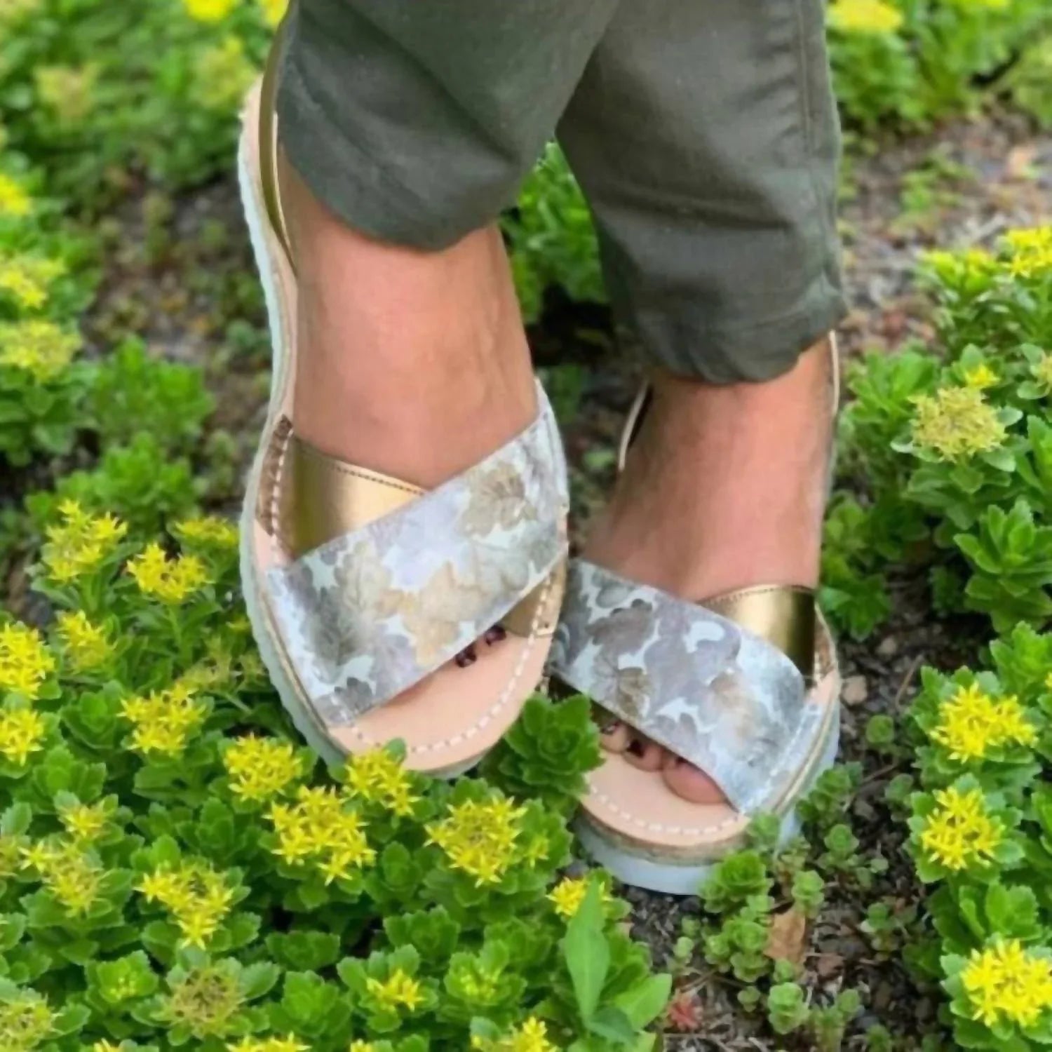 Numa by Spanians - Woemn's Crossed Platform Sandals Narrow Outlet - alternate view - Rack Hunt