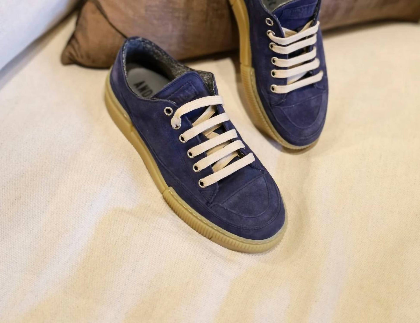 Women's Suede Sneaker