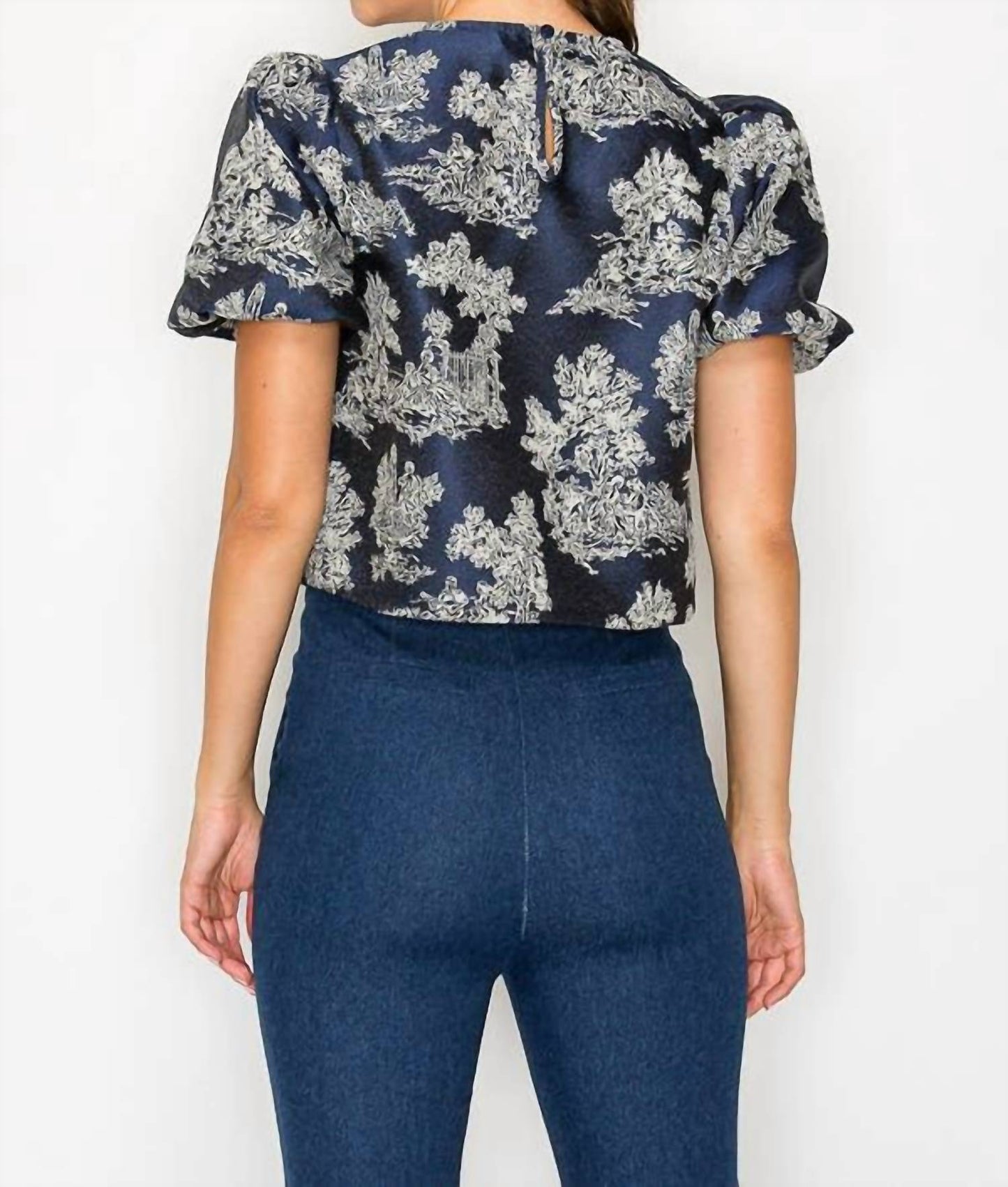 Toile Jacquard Pattern Top