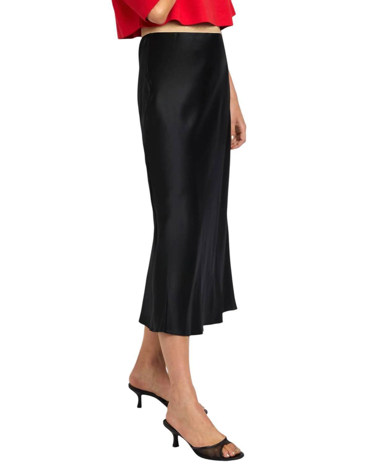 Joyce met Rachie - Maxou Skirt - Rack Hunt -