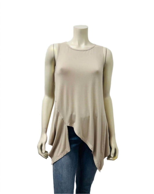 Heartstrings by Kleen - Women's Pointed Side Hems Top - Rack Hunt -