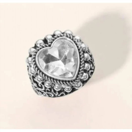 Women's Vintage Heart Stretch Ring