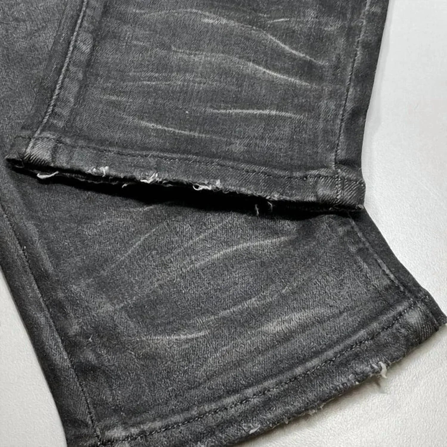 Tulones - Men’s Euro Distressed Denim Skinny Jeans - Rack Hunt