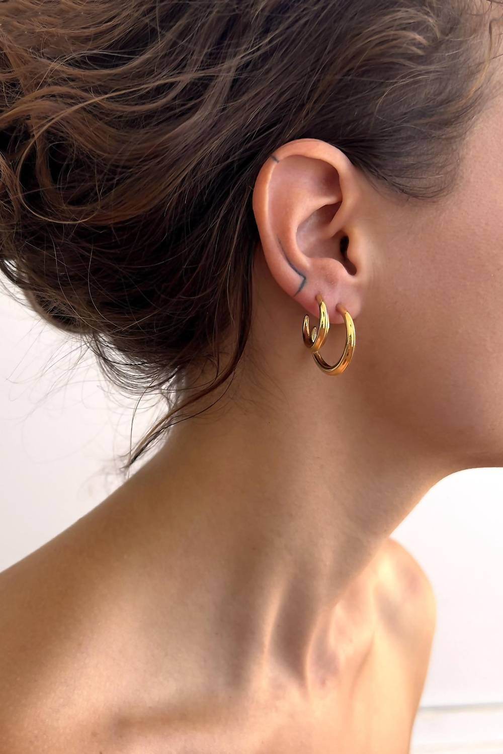 Astor & Orion - Women's Crescent Large Hoops Earrings - Rack Hunt -