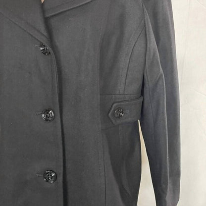 Women’s Single Breasted Walker Coat