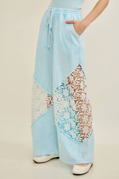 Mineral Washed Floral Lace Elastic Waist Cool Pant