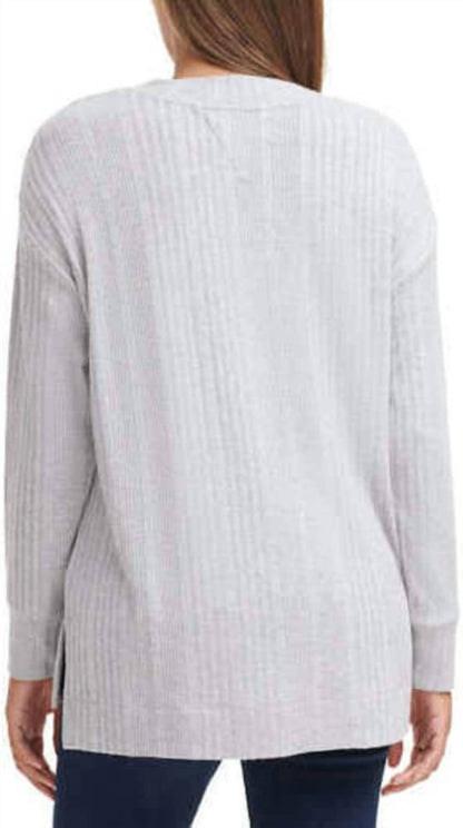 Ribbed V-neck Top