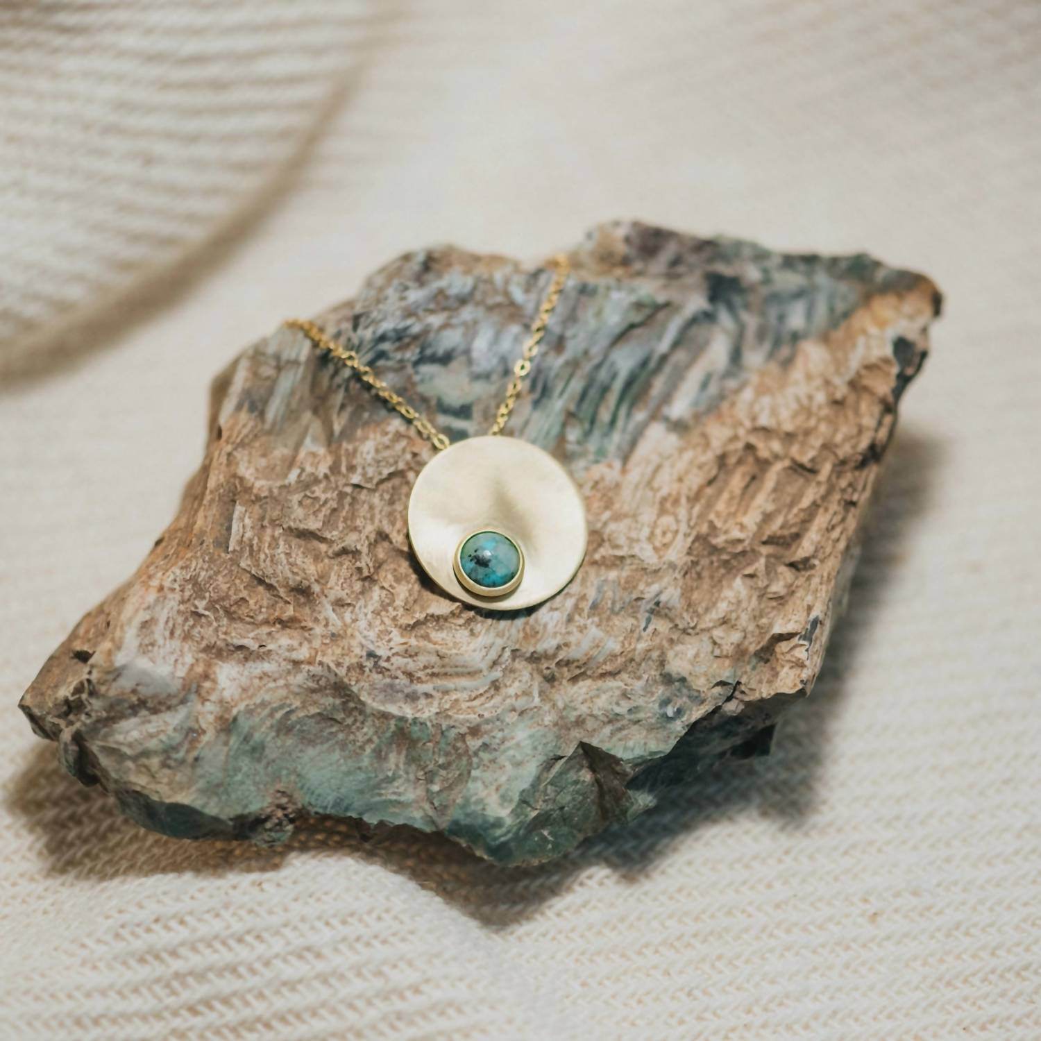 Commonform - Women's Turquoise Necklace - Rack Hunt -