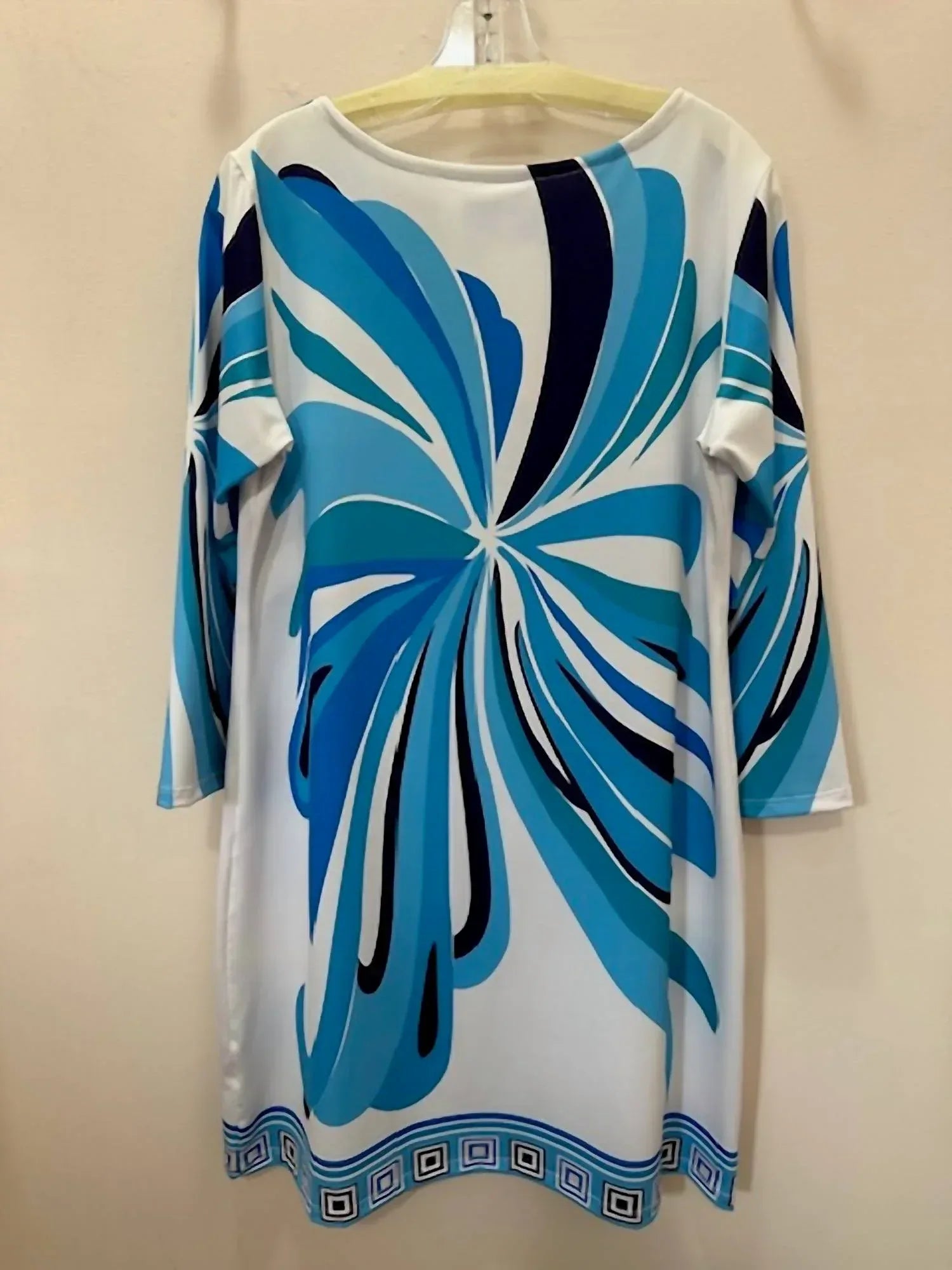 Michelle Parisou - Women's Bold Swirl Dress - Rack Hunt