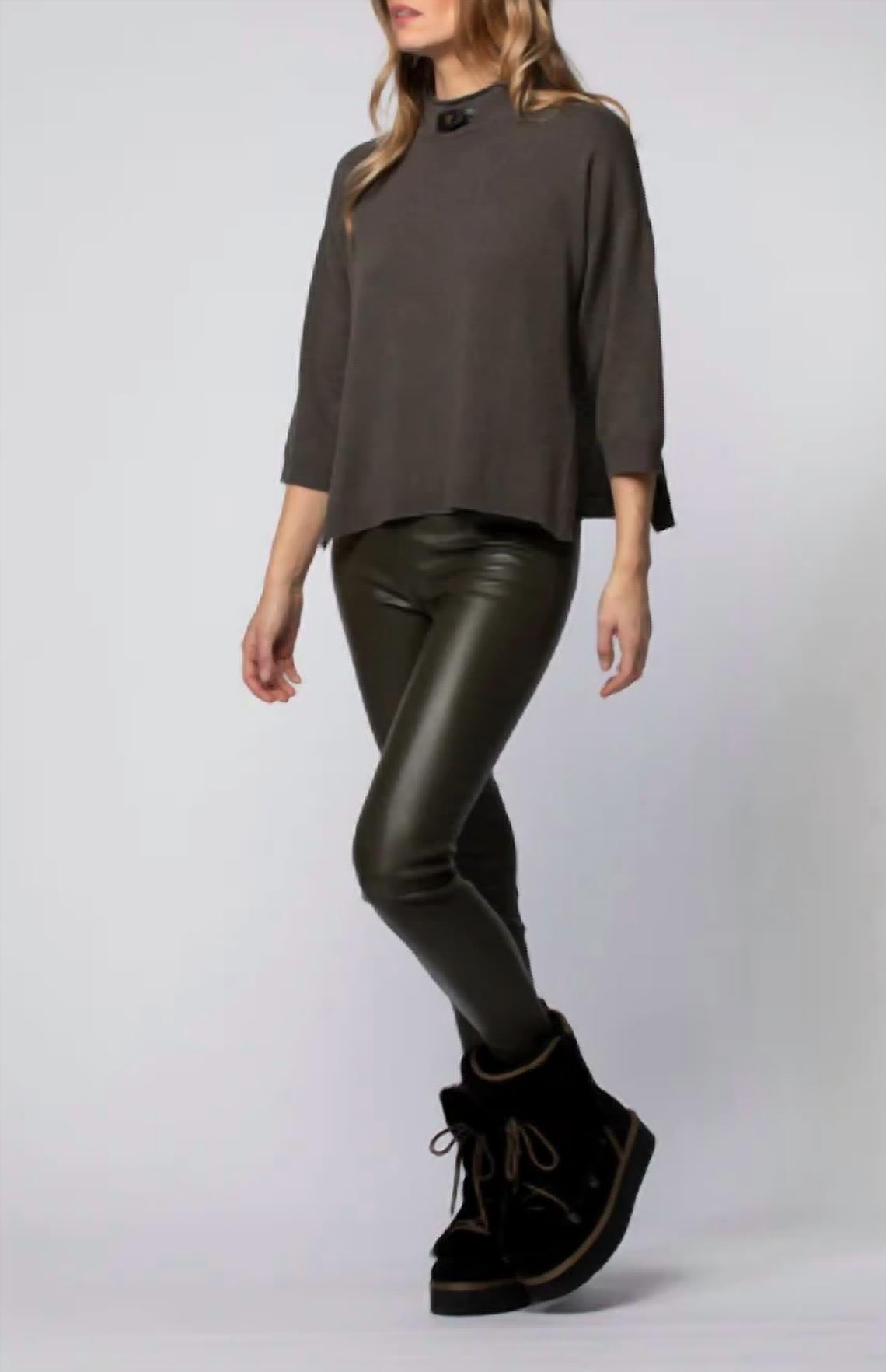 PULL AVEC EMPIECEMENT TOP