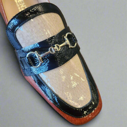 Women's 7001 Leather Loafer