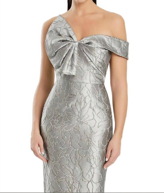 Back Slit One-Shoulder Bow Dress