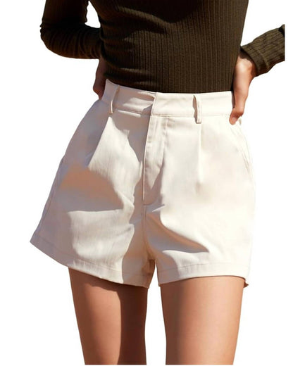 Pleated Short