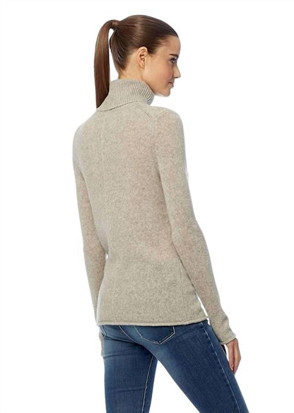 Meghan Turtleneck Pullover Sweater