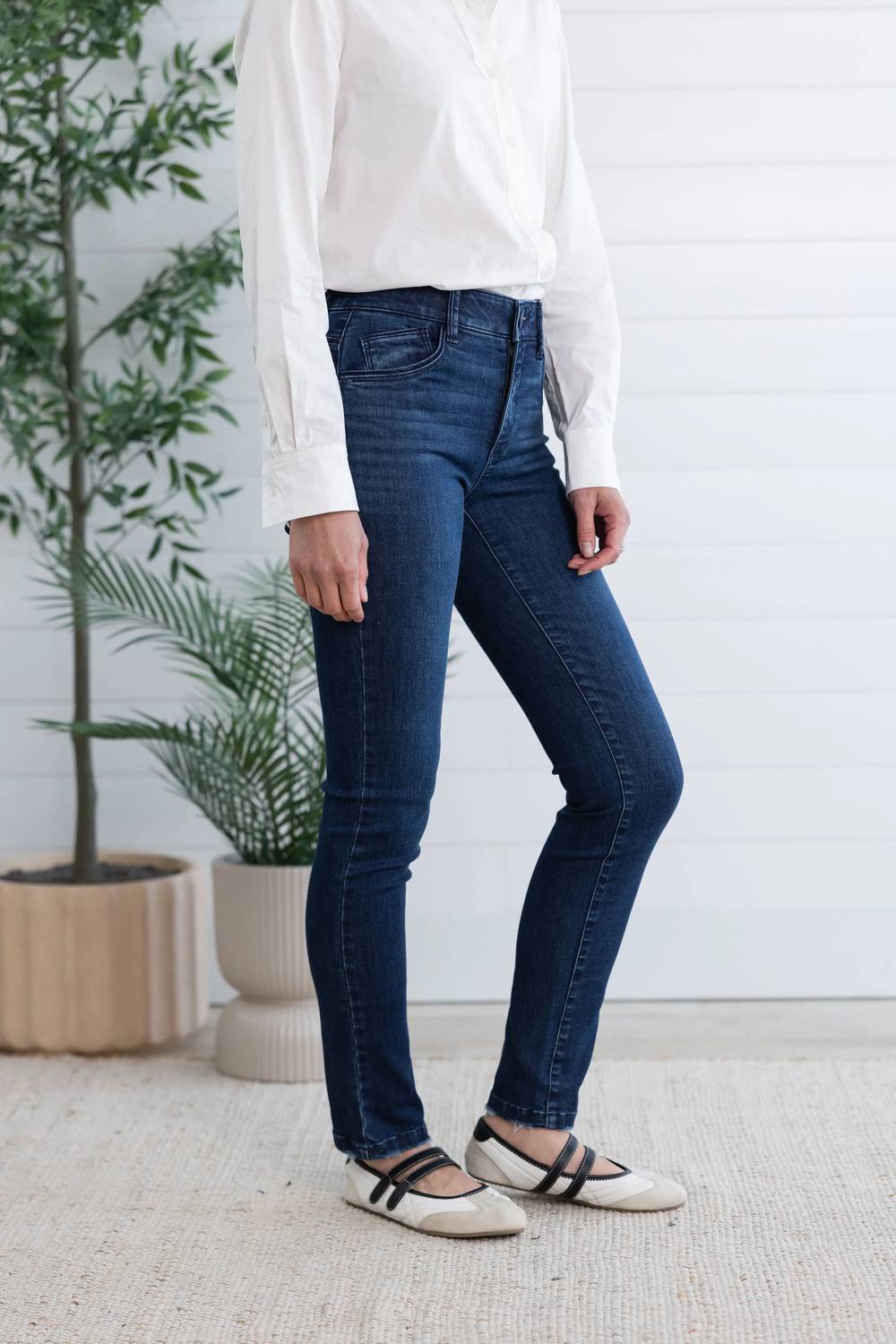 Essential Straight Leg Jeans