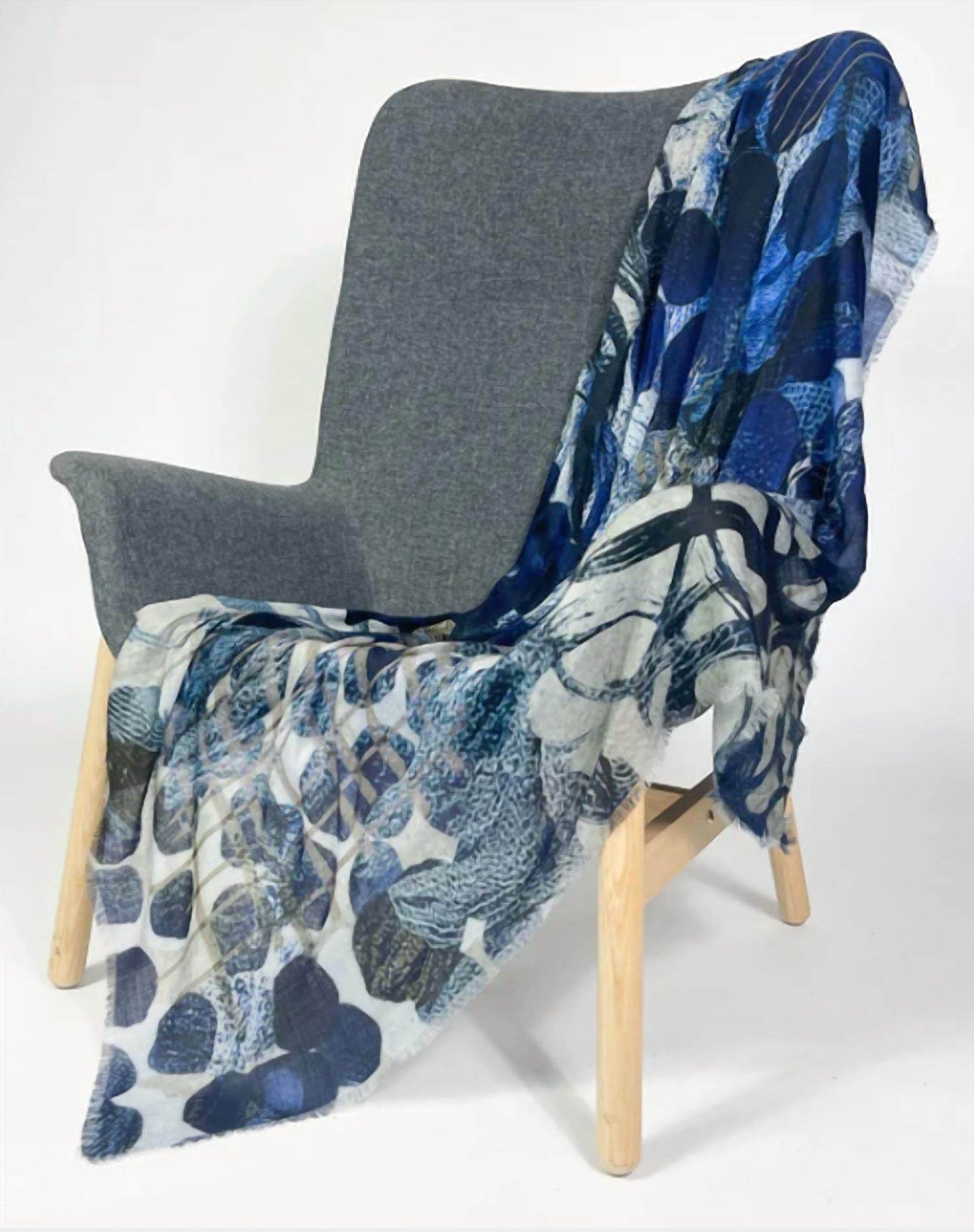 Dog & Boy - Nuance merino wool scarf - Rack Hunt -