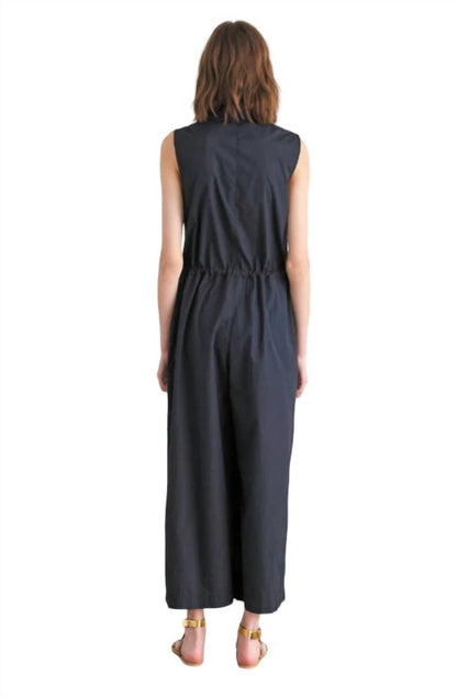 Sleeveless Zip Up Jumpsuit