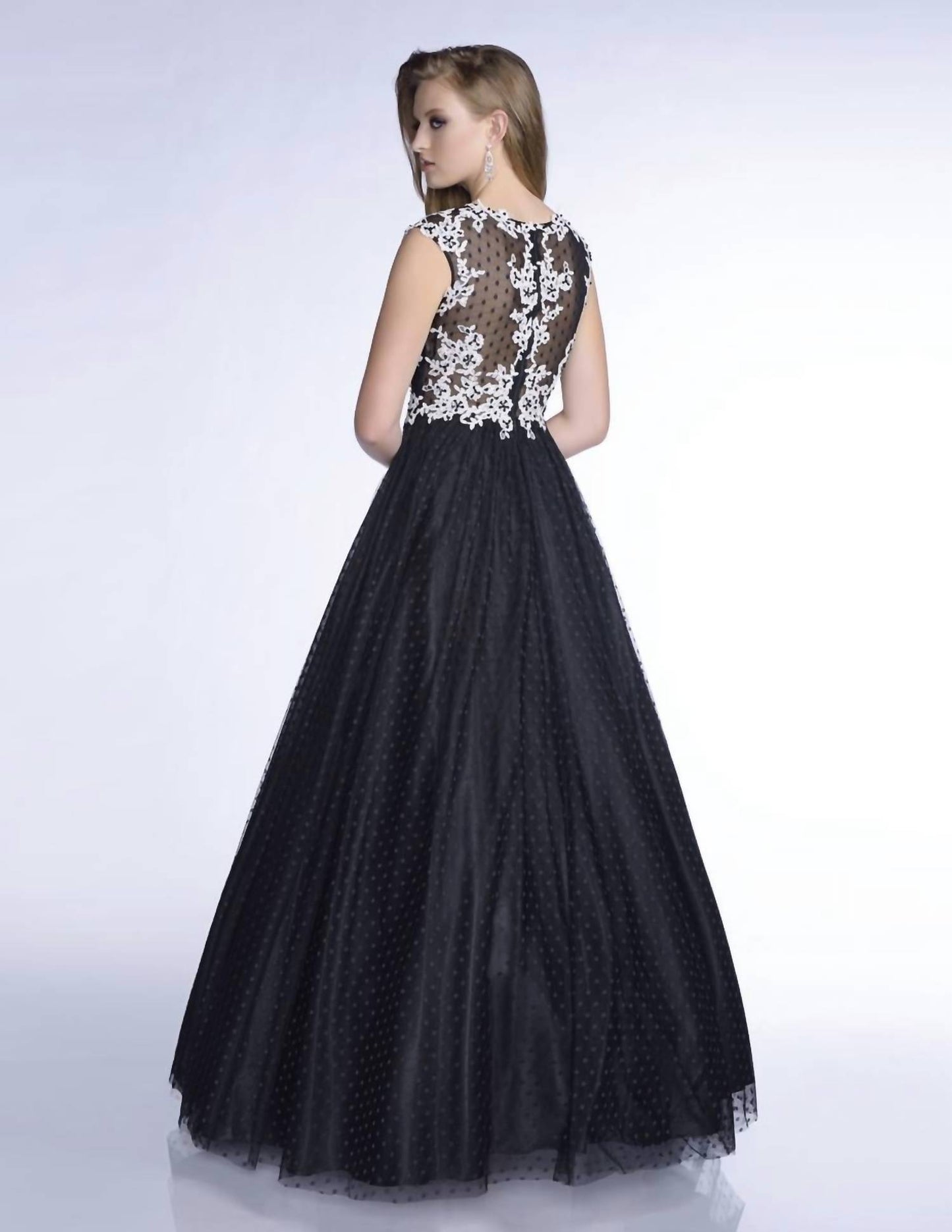 Crewneck Sleeveless Maxi Dress