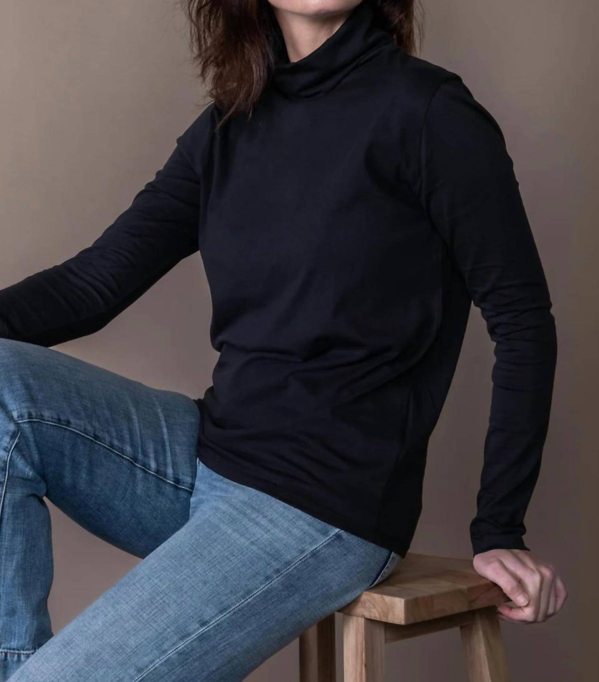 Alix Mid Season T-shirt