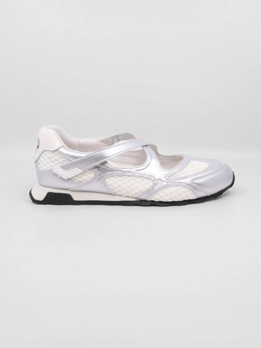Women's Kore Sneaker