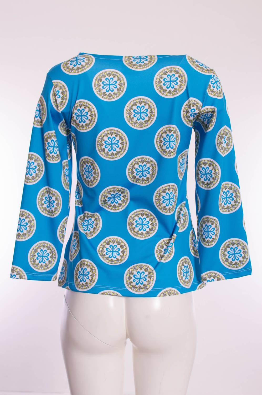 Michelle Parisou - Women's Raya V-neck Top - Rack Hunt -