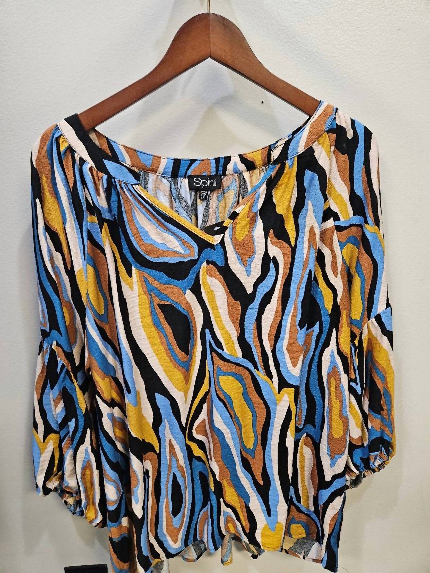 Women's V-neck Long Sleeve Blouse