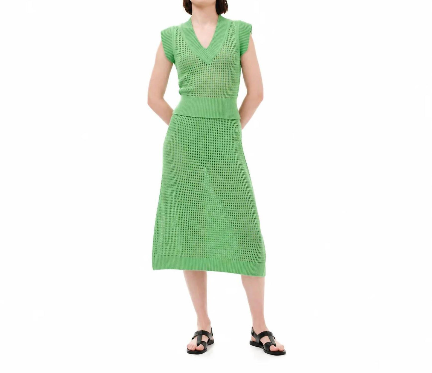 Connection Sleeveless Knitted Top
