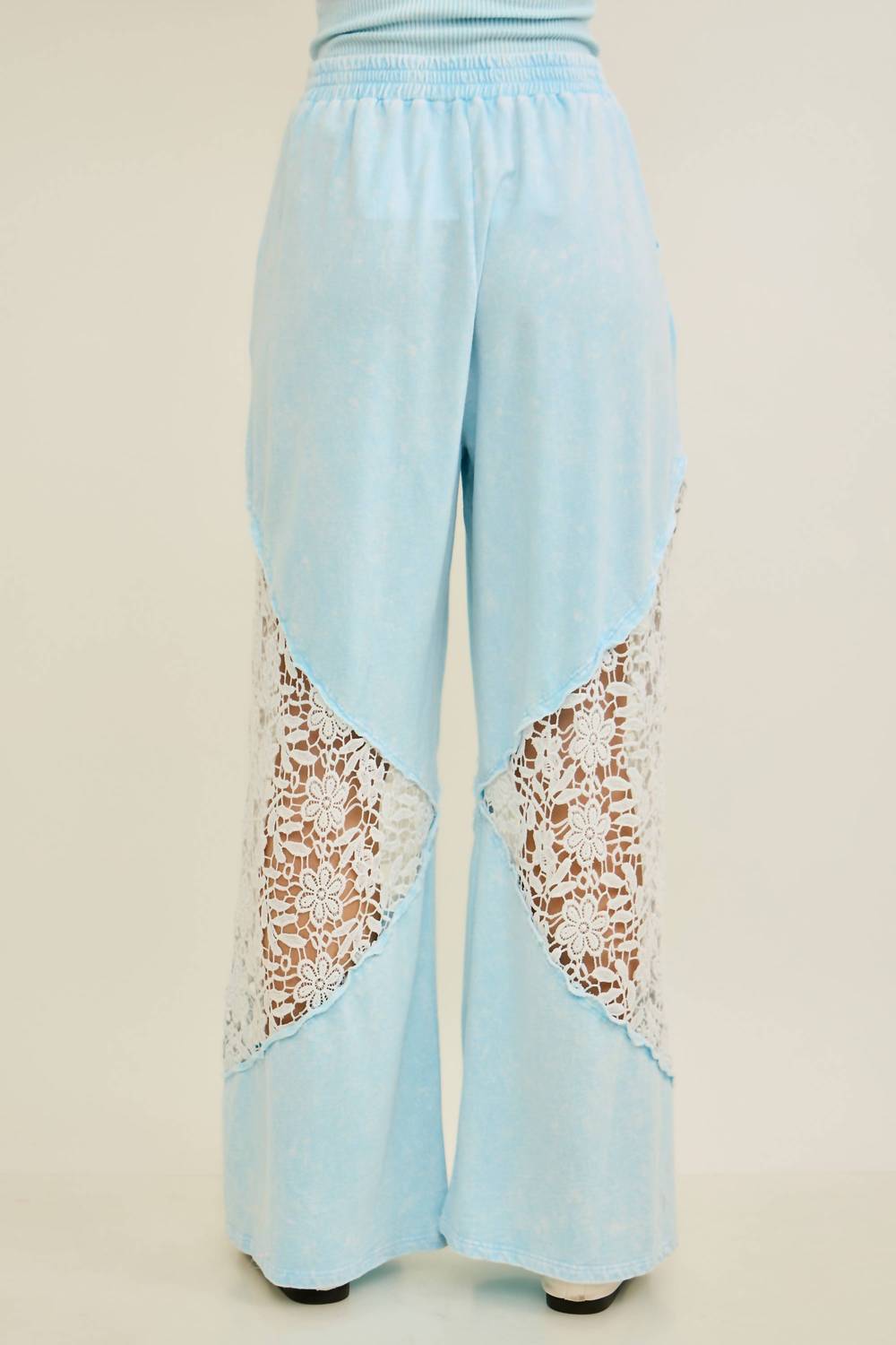 Mineral Washed Floral Lace Elastic Waist Cool Pant