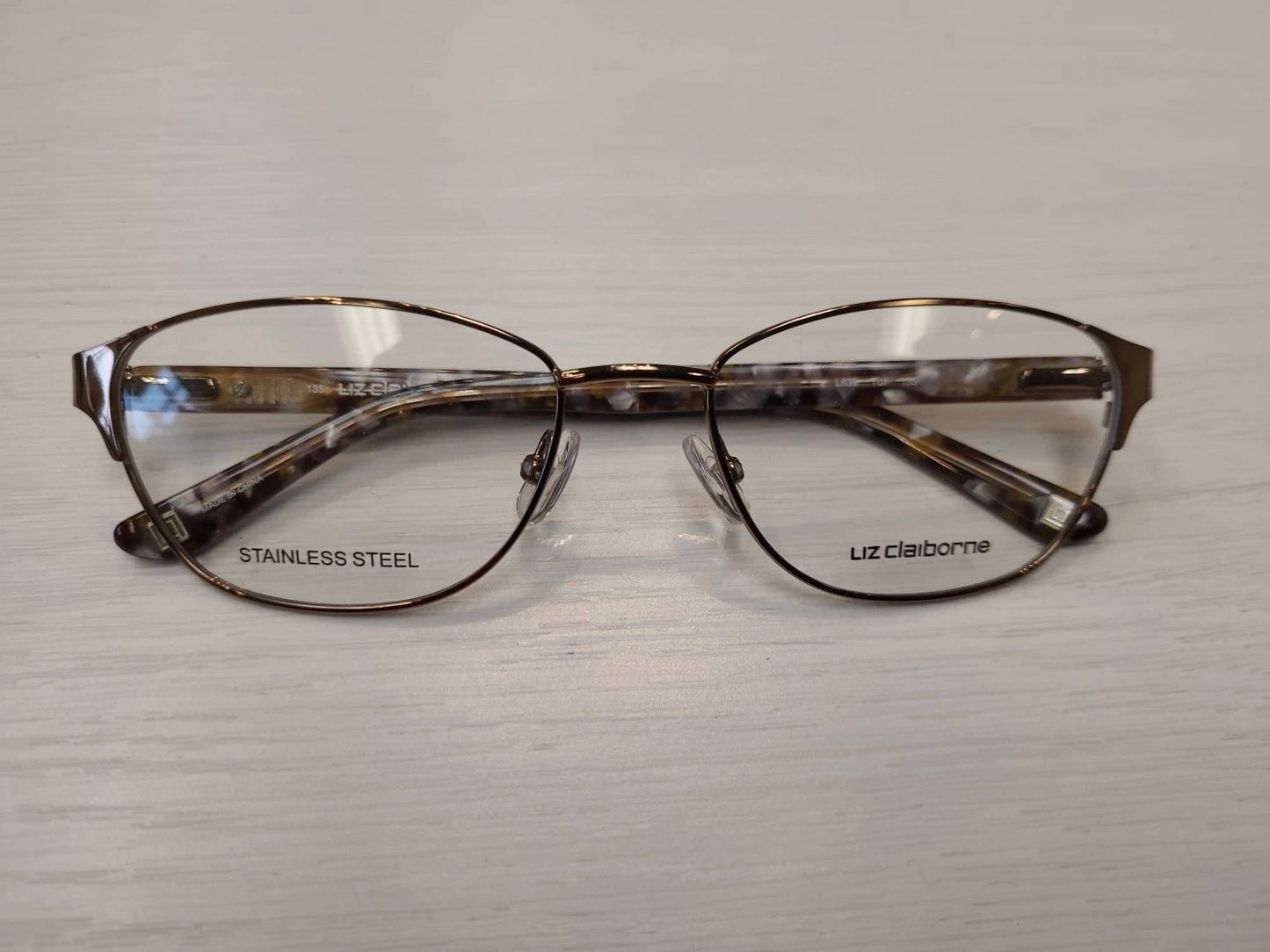 Women's Oval Glasses