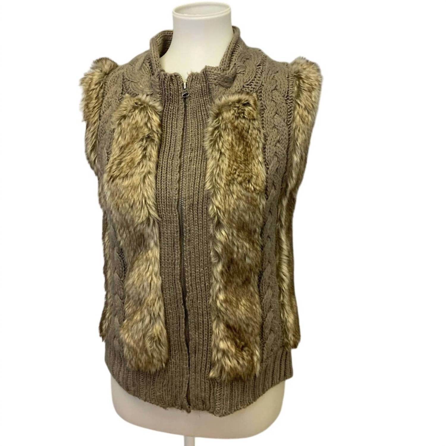 Lost - Women's Faux Fur Sleeveless Full Zip Cardigan Sweater Vest - Rack Hunt -
